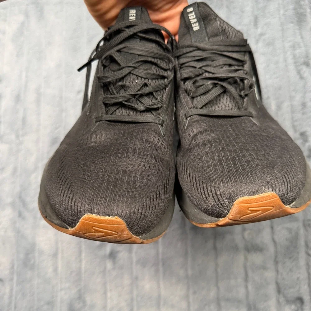 Brooks Revel 6 Mens Running Shoes Black Gum 1104681D072 Size 12